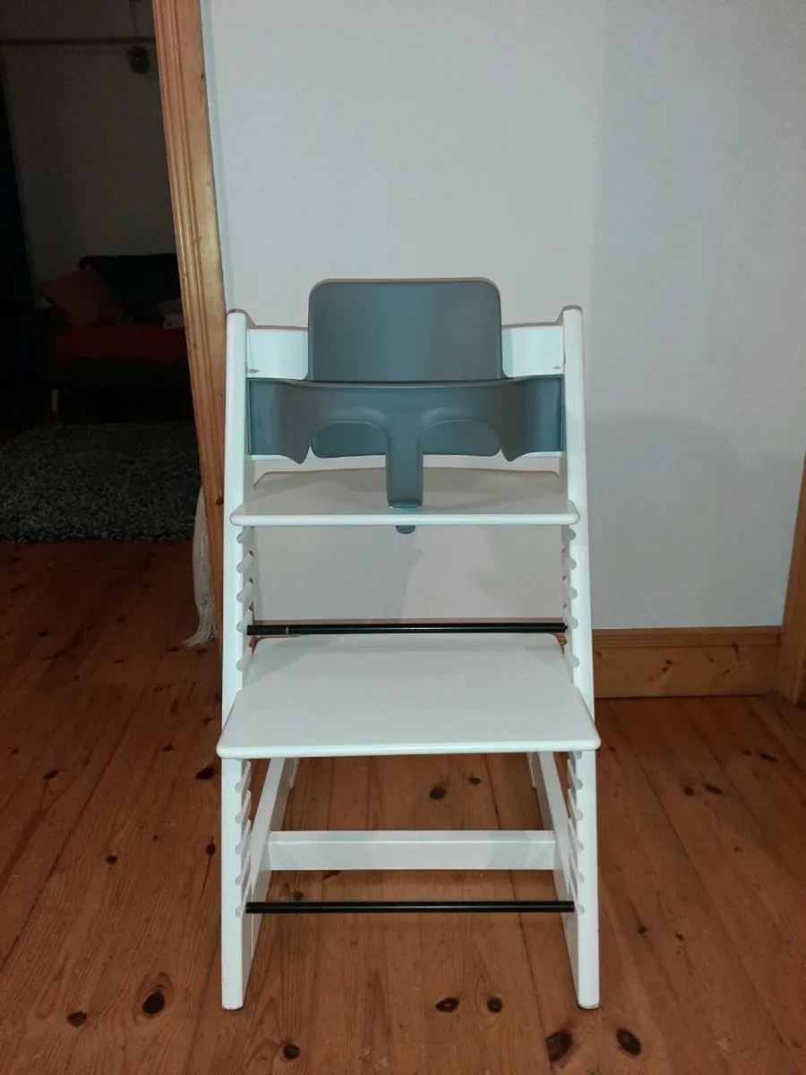 Tripp Trapp Chair | Bundle Complete, from newborn - Image 4