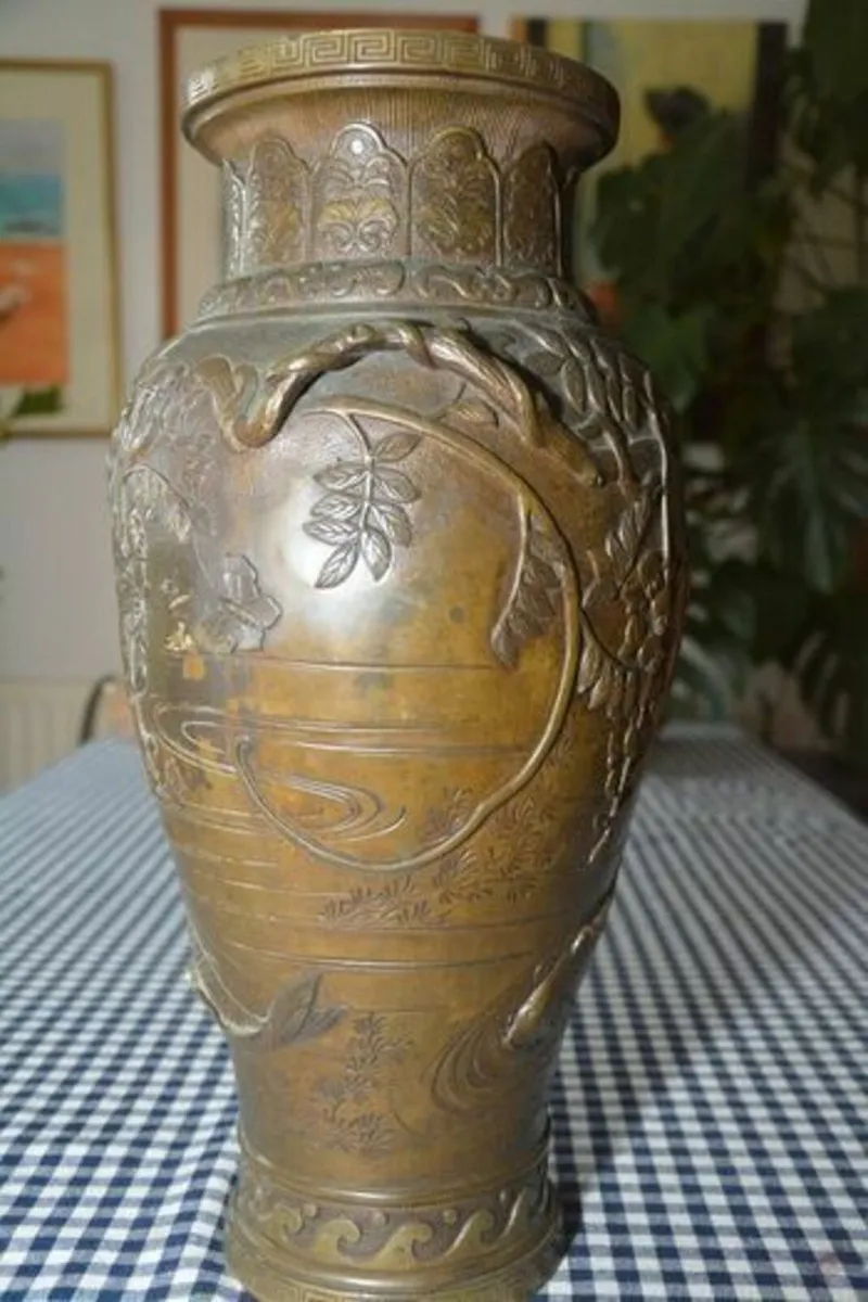 Antique brass Japanese vase - Image 3