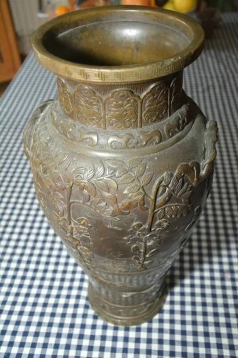 Antique brass Japanese vase - Image 4