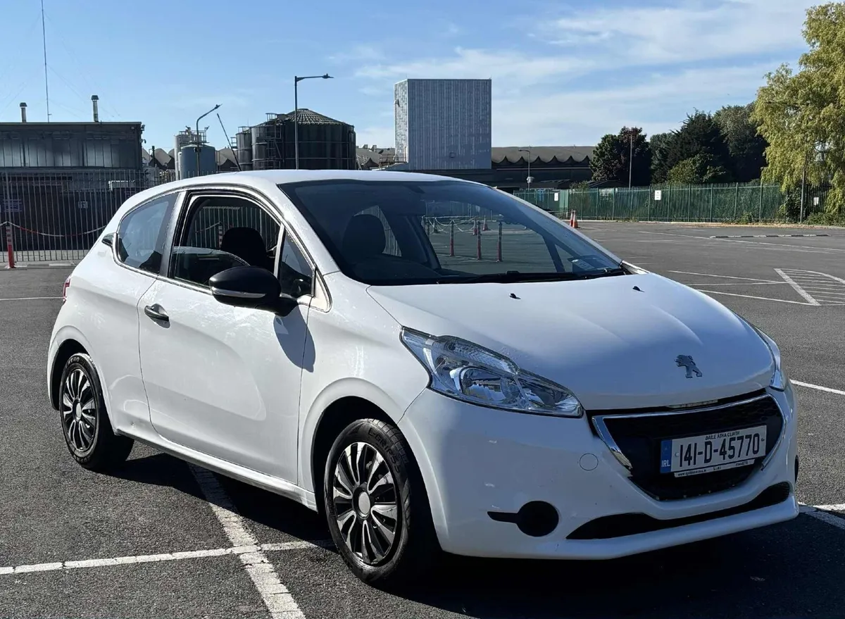 Peugeot 208 2014 price 3850€!!!! - Image 2