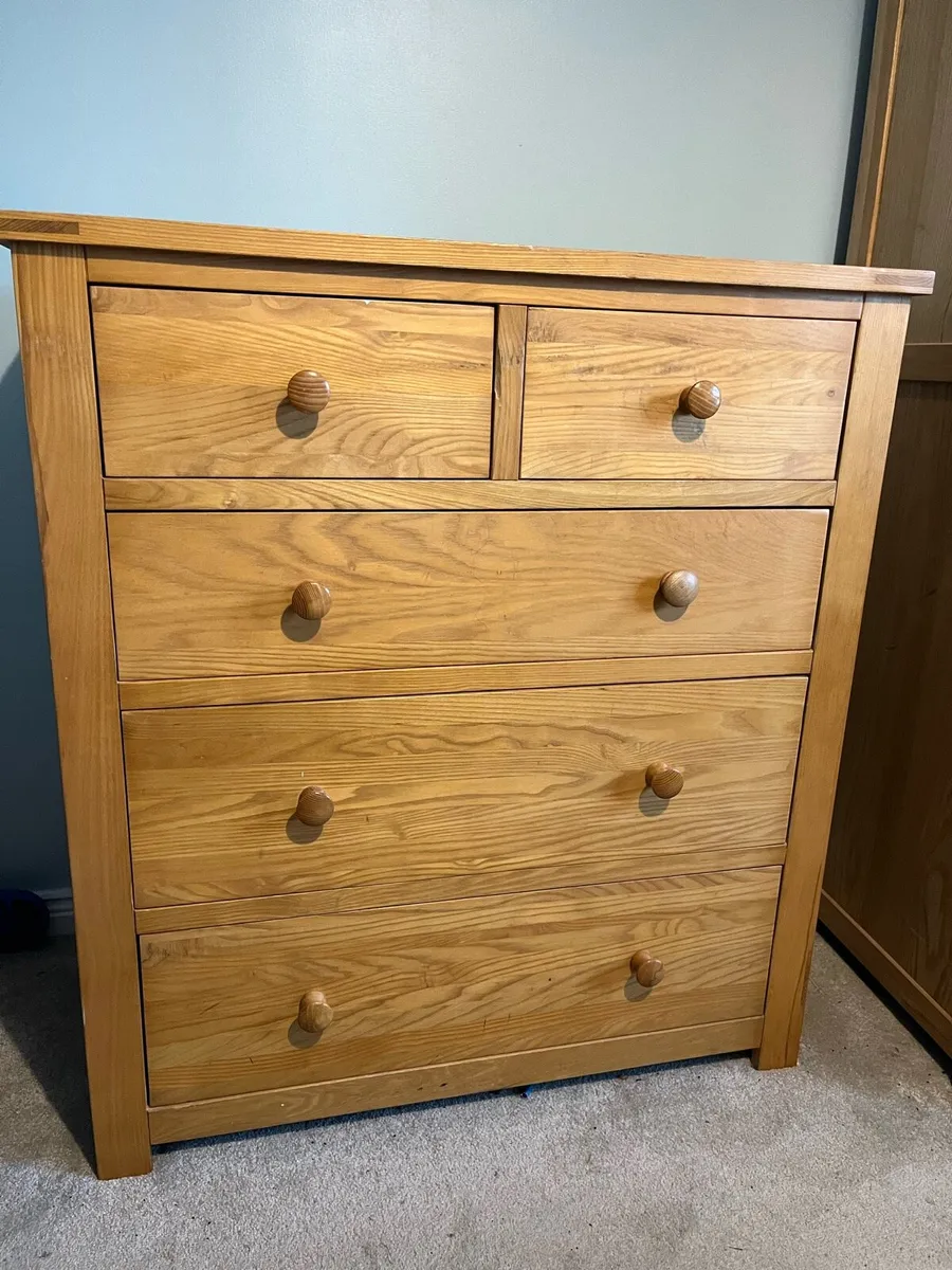 Bedroom furniture - Image 3