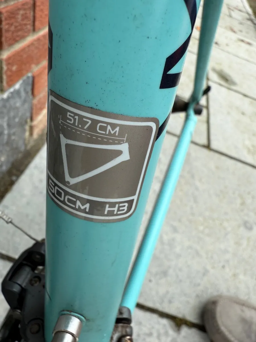 Trek alpha 100 series aluminum Road Bike - Image 3