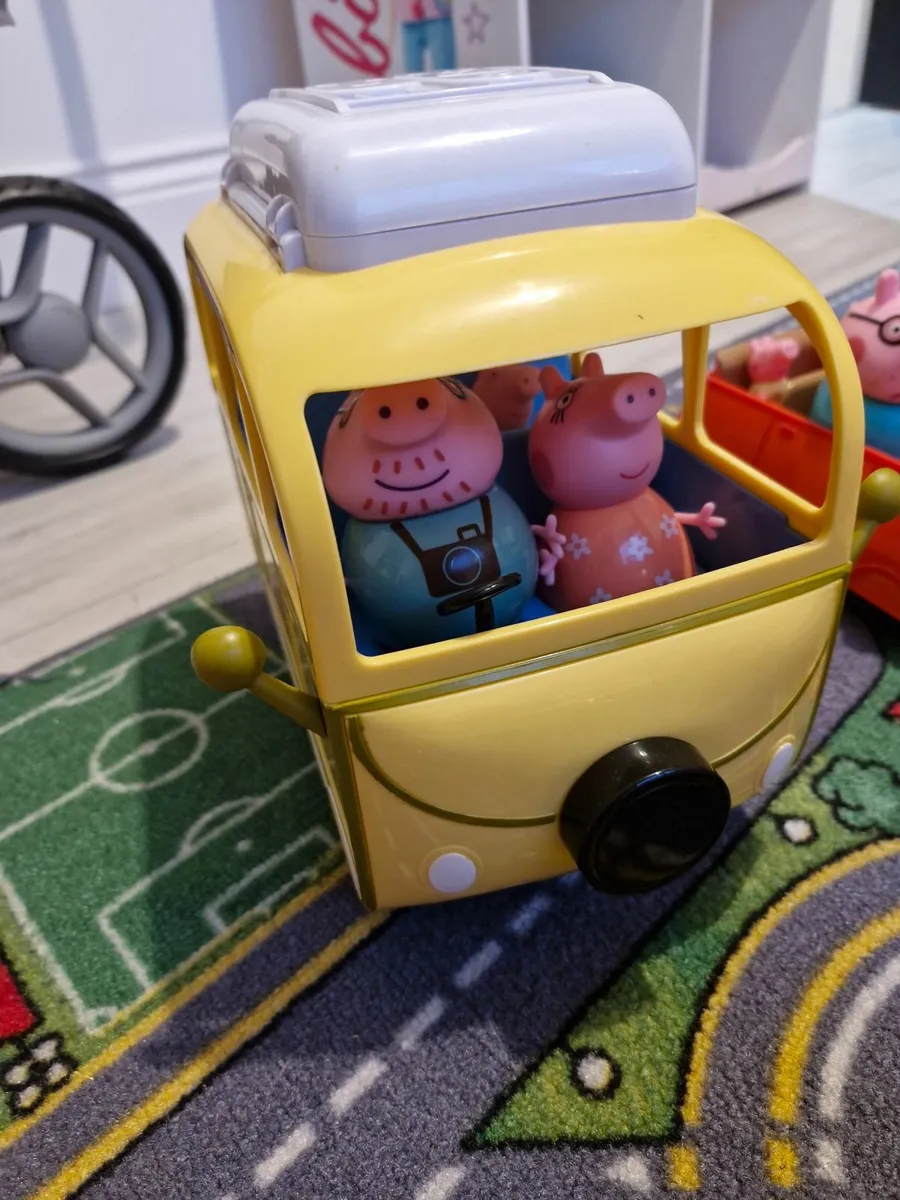 Toys - Image 2