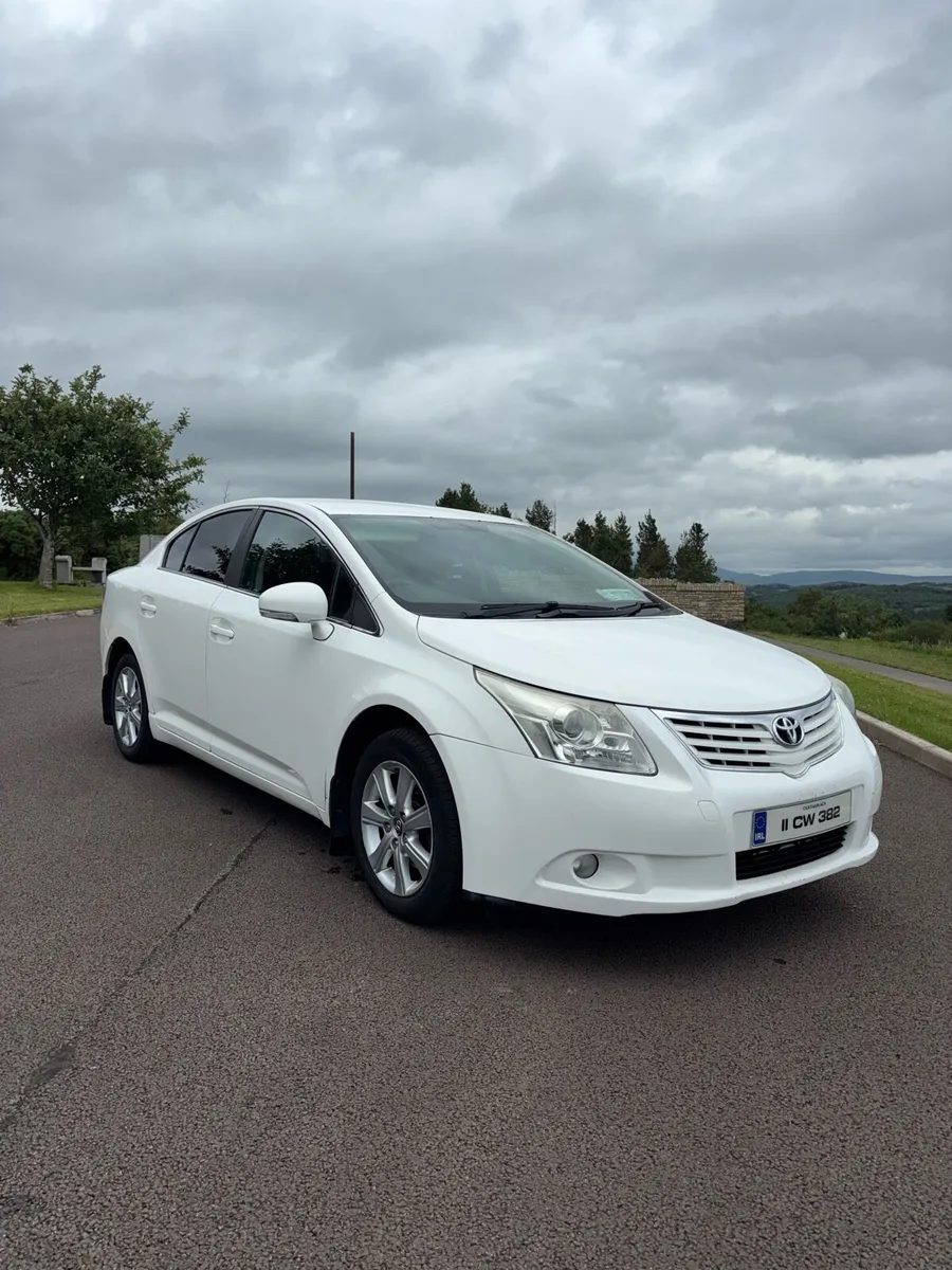 Toyota Avensis - Image 2