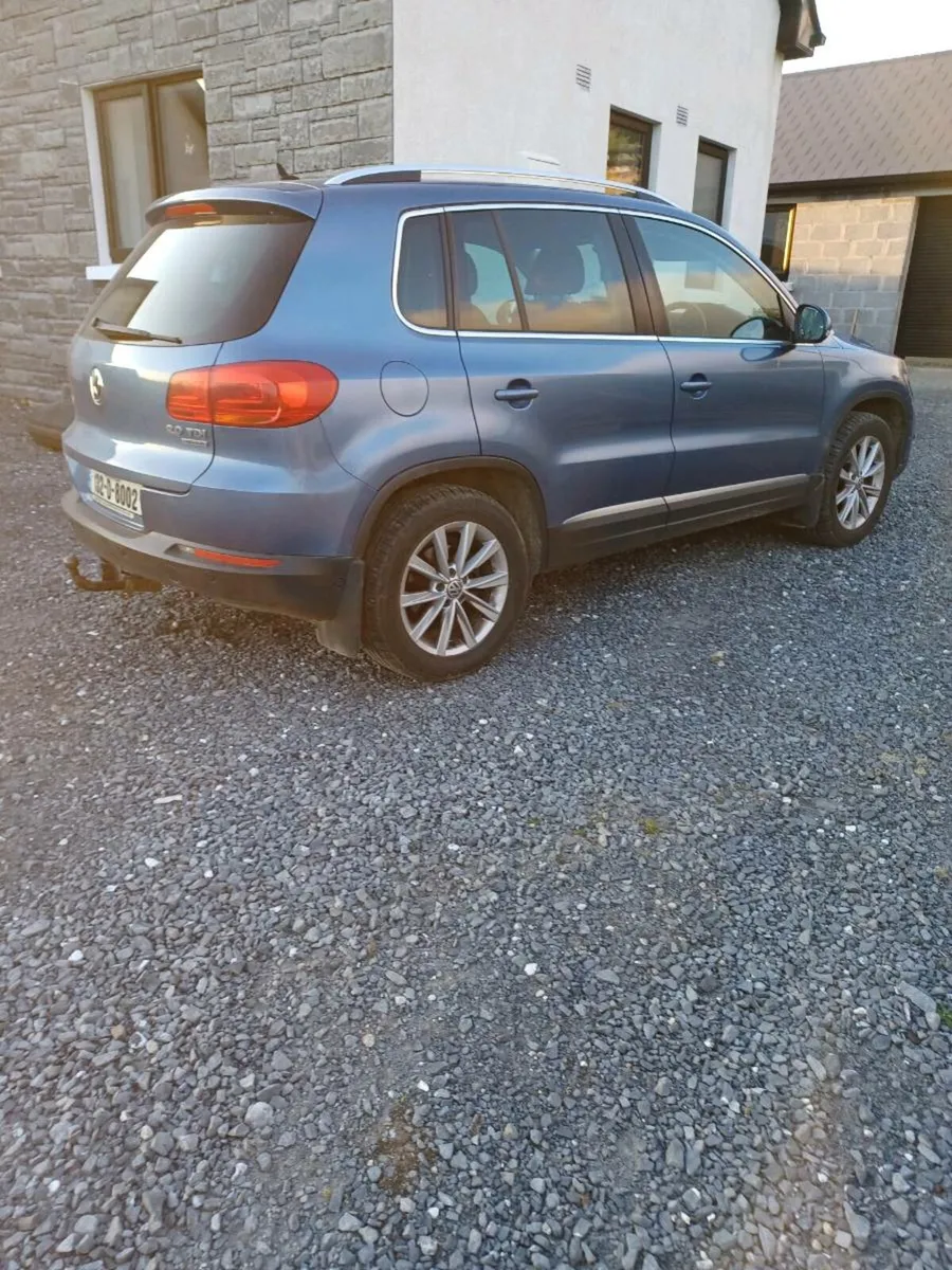 132 VW Tiguan 4WD - Image 2