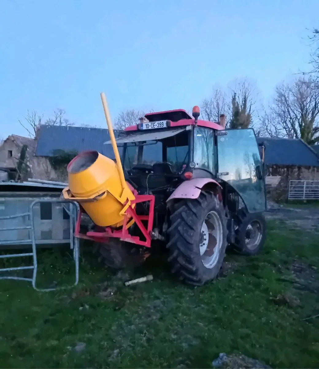 Teagle Tipmix tractor cement mixer 1960s - Image 1