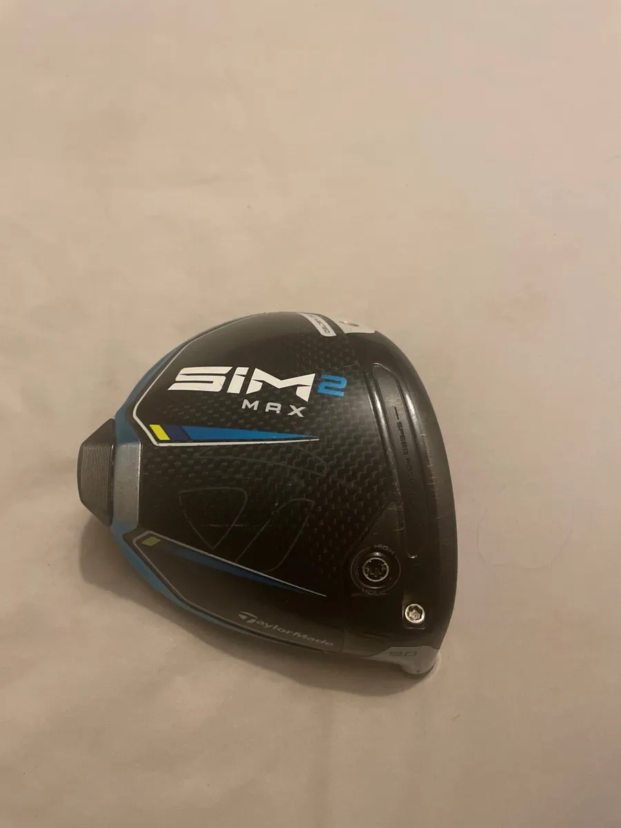 Taylormade sim 2 max 9 degree head RH - Image 1