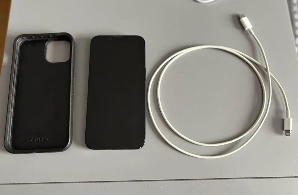 iPhone 14 128gb Midnight blue - Image 1