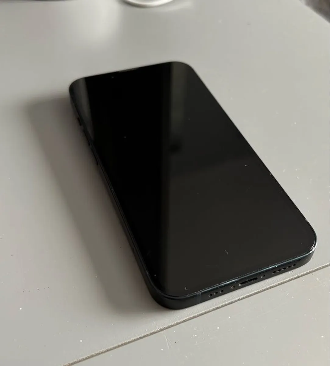 iPhone 14 128gb Midnight blue - Image 4