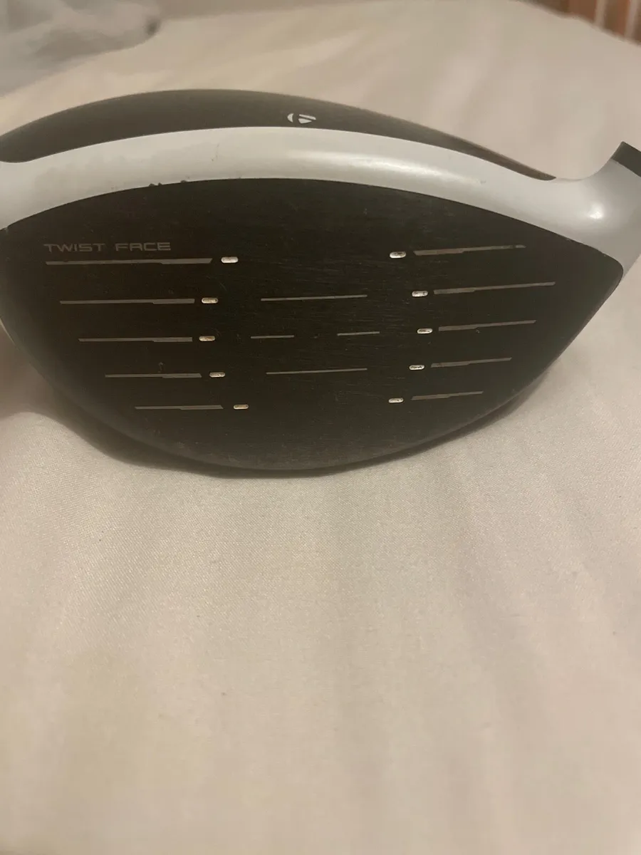 Taylormade sim 2 max 9 degree head RH - Image 3