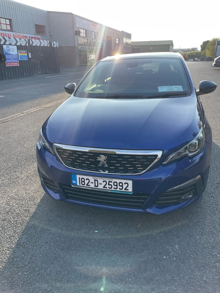 Peugeot 1.2 GT line - Image 1