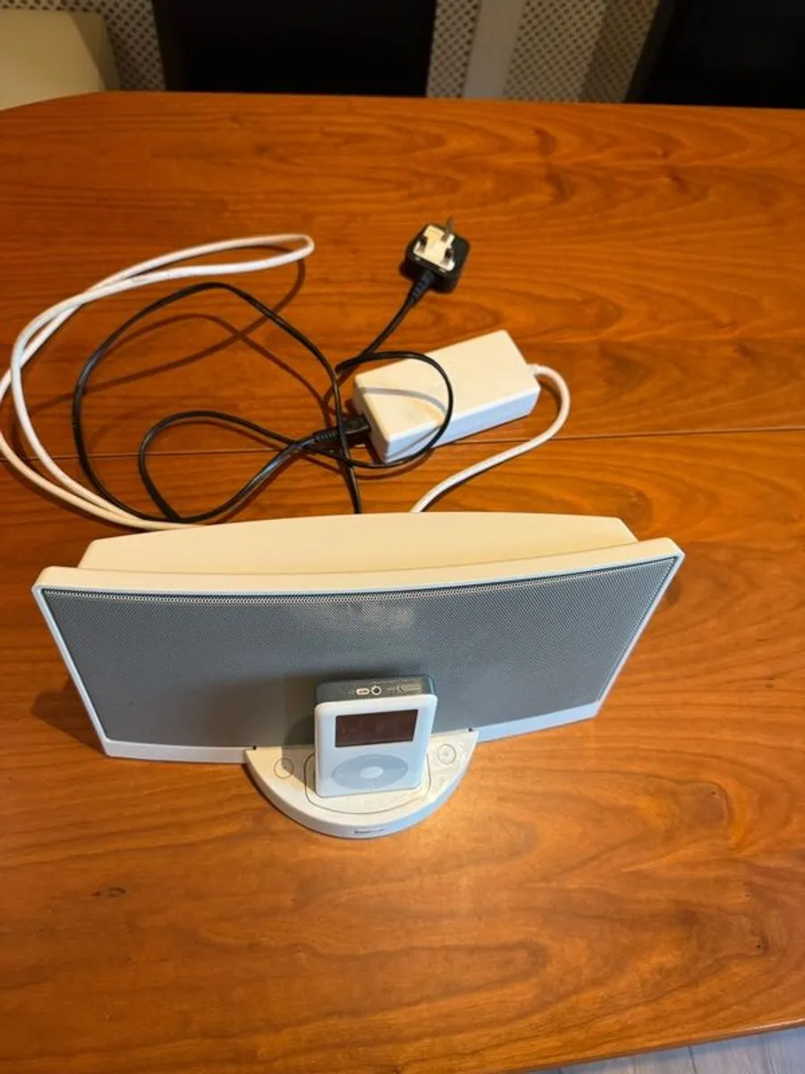 Bose SoundDock series 1 + Apple iPod - Image 2