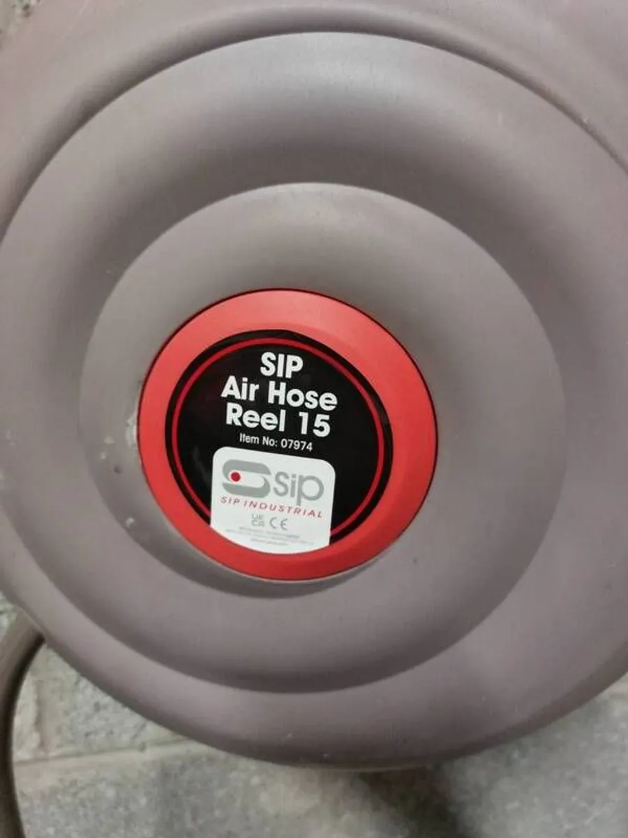 Air Hose Reel - Image 2