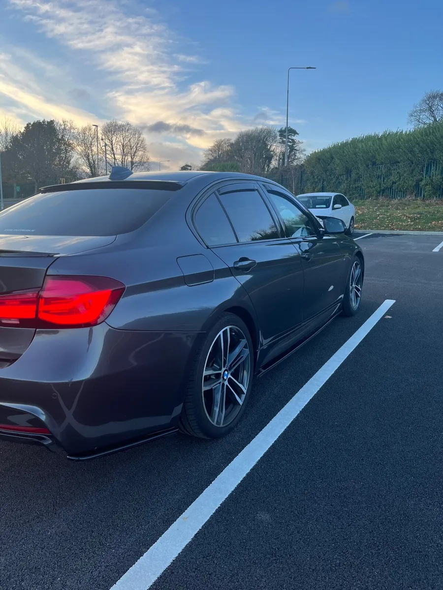 BMW 3-Series 2017 M SPORT SHADOW EDITION - Image 3