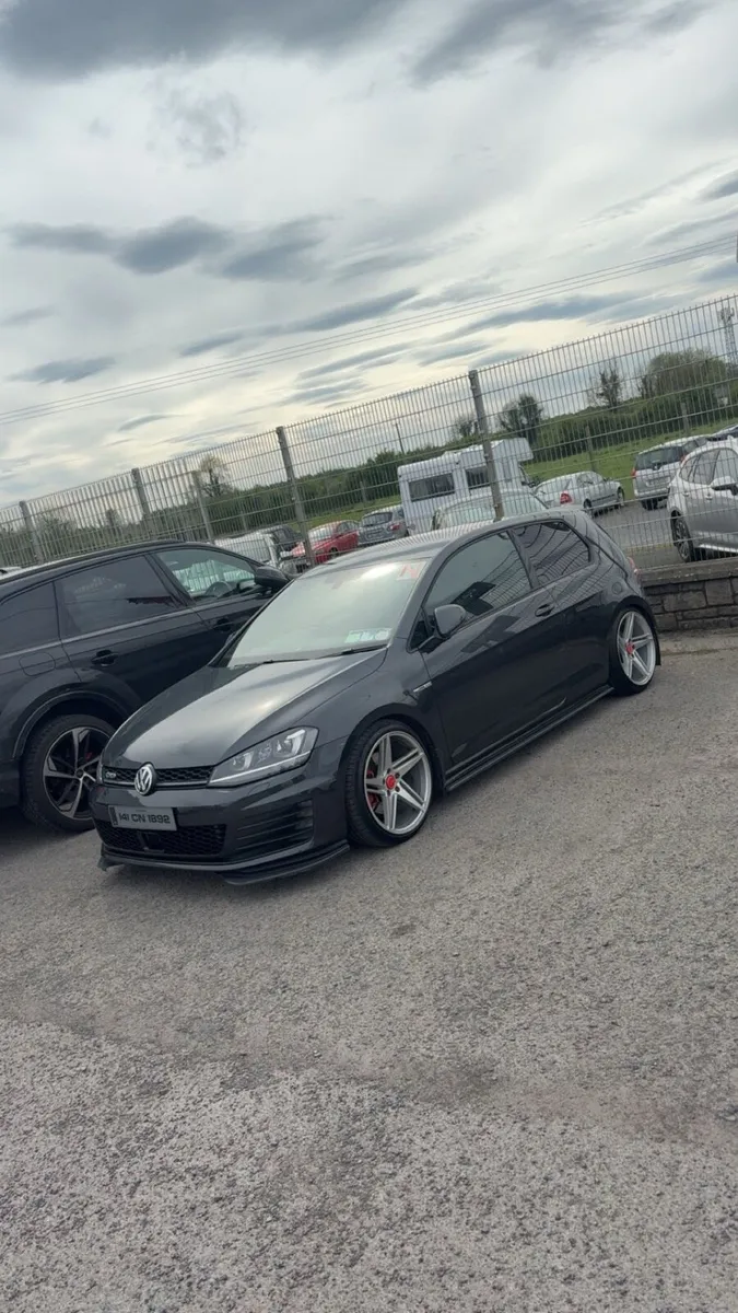 Golf gtd - Image 1