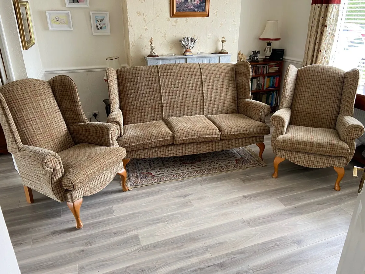 Queen Anne Suite - Image 2