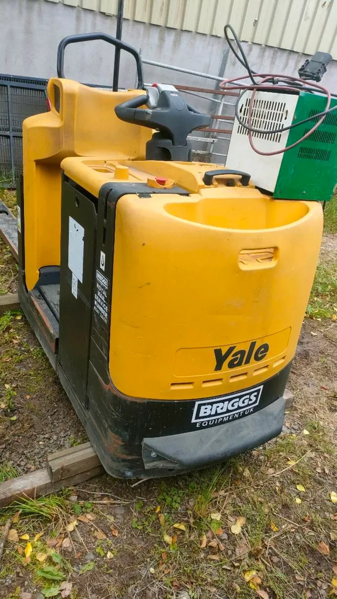 Briggs battery pallet. - Image 3