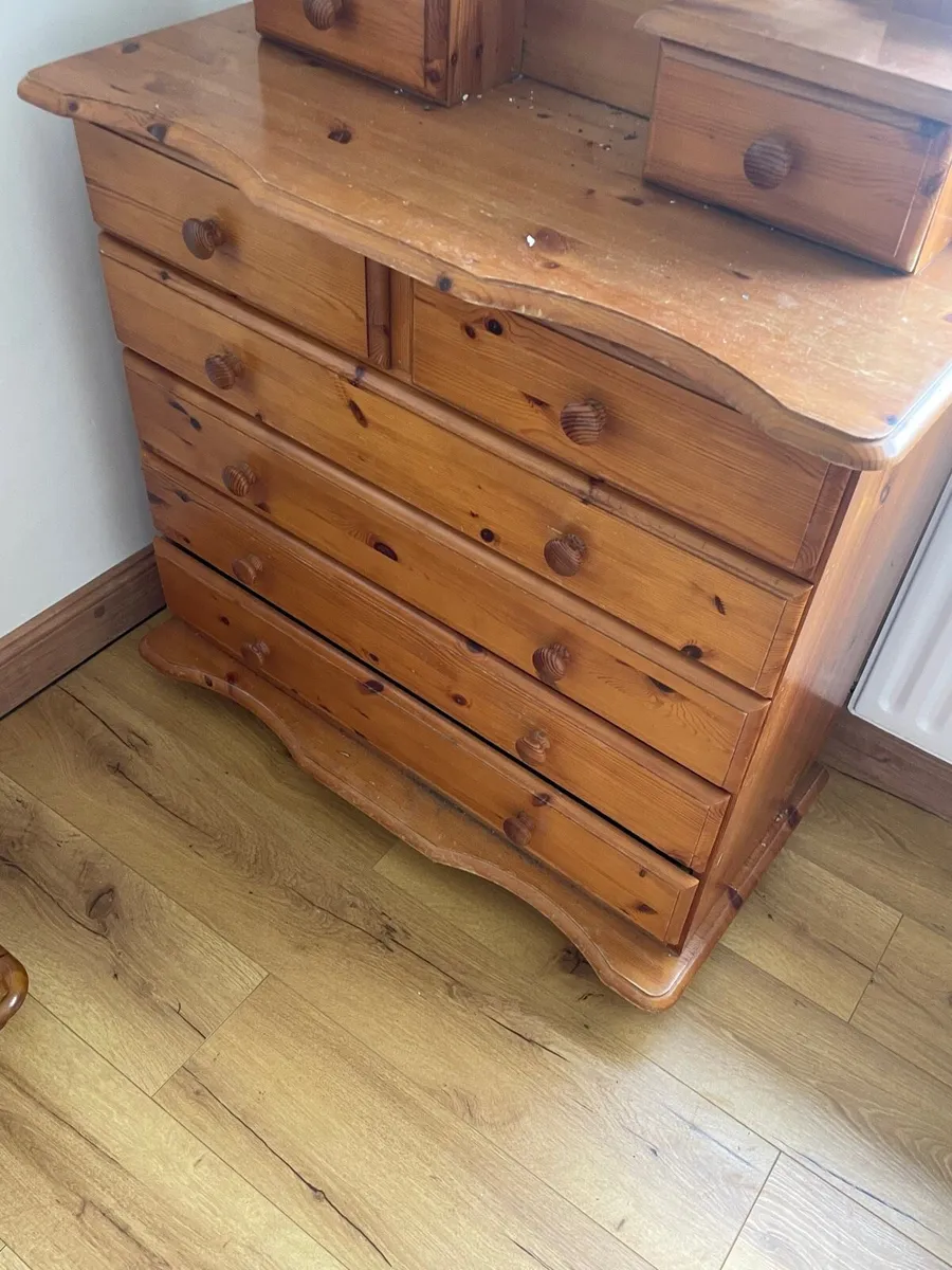 Chest of drawer + mirror pine dresser - Image 2