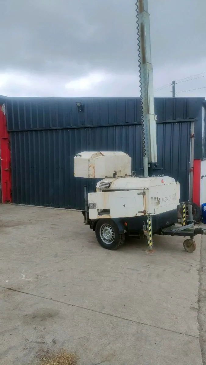 Lighting tower - Image 3