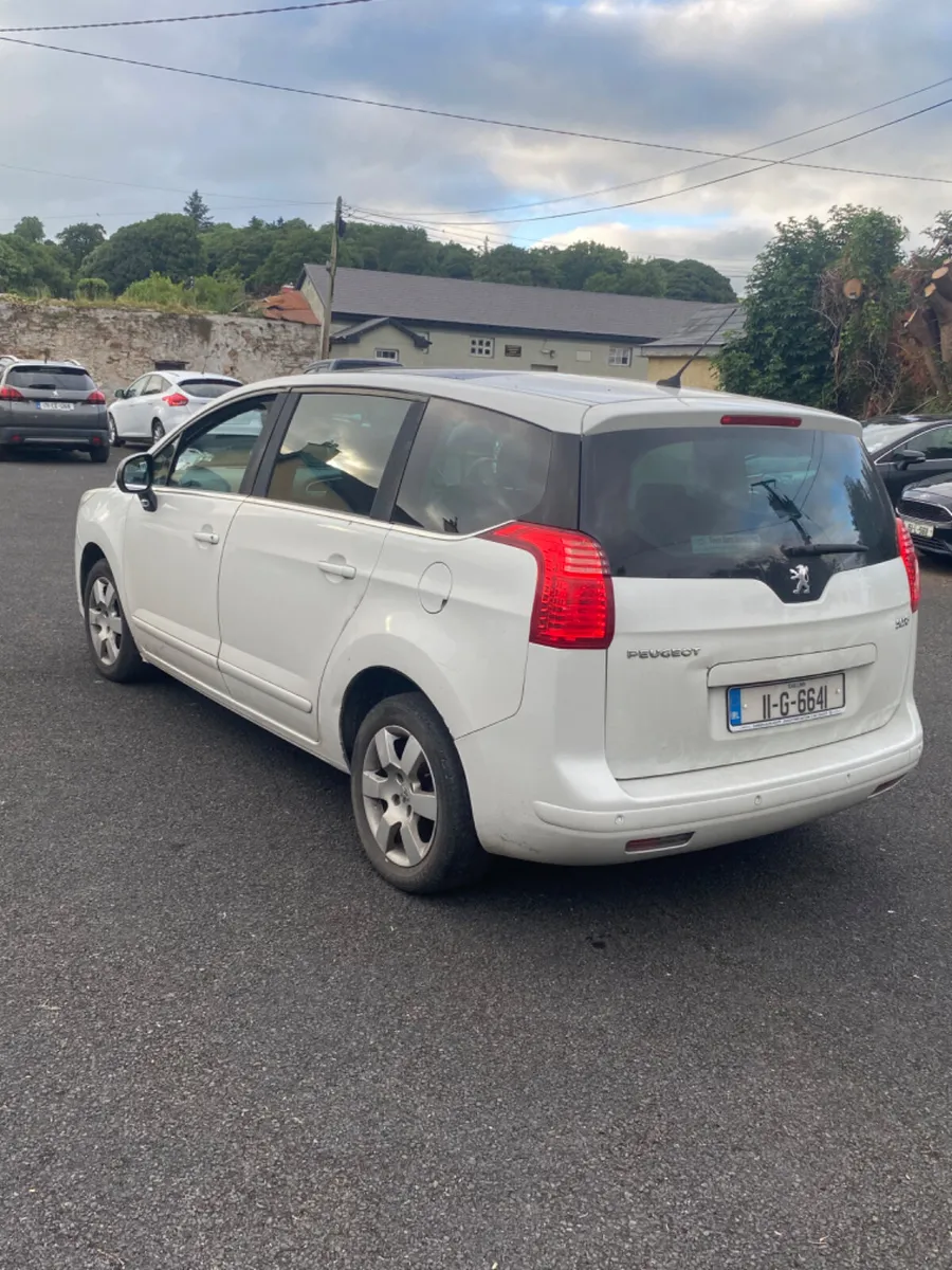 2011 Peugeot 5008 7 Seater - Image 3