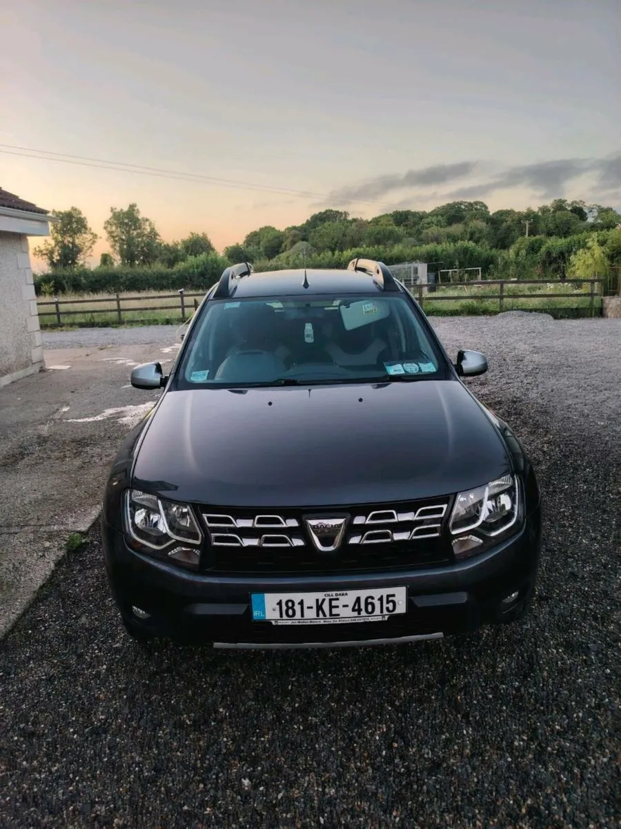Dacia Duster Prestige Towbar and dog guard - Image 2
