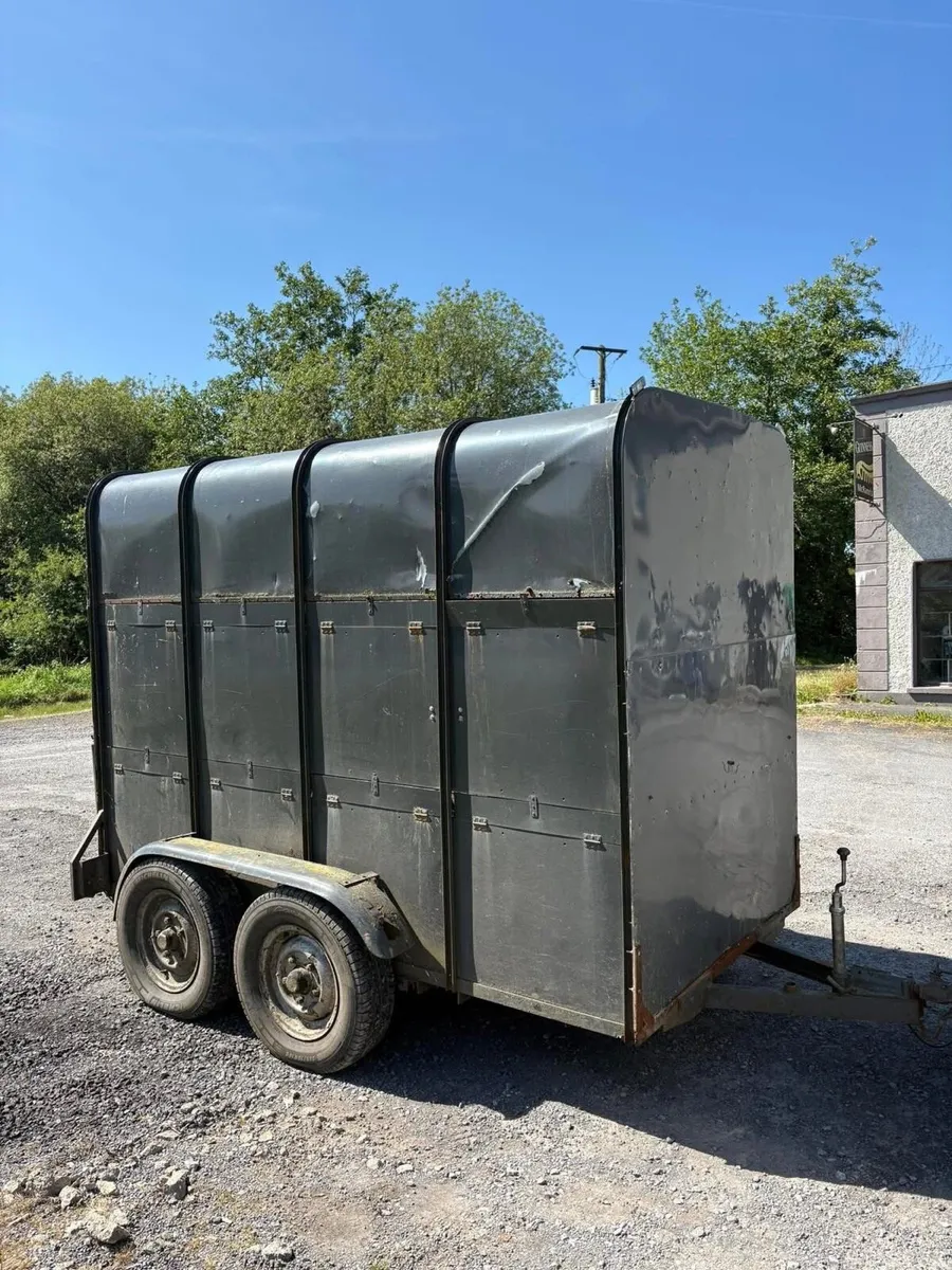 10x5 cattle trailer - Image 1