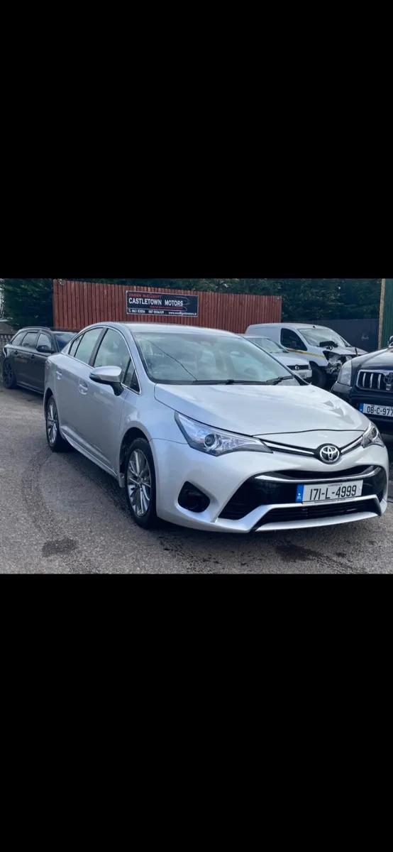 2017 Toyota Avensis - Image 1