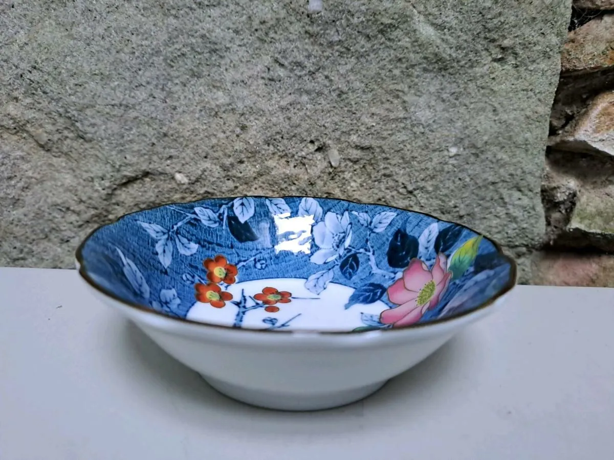 Vintage Japanese nuts bowl - Image 2