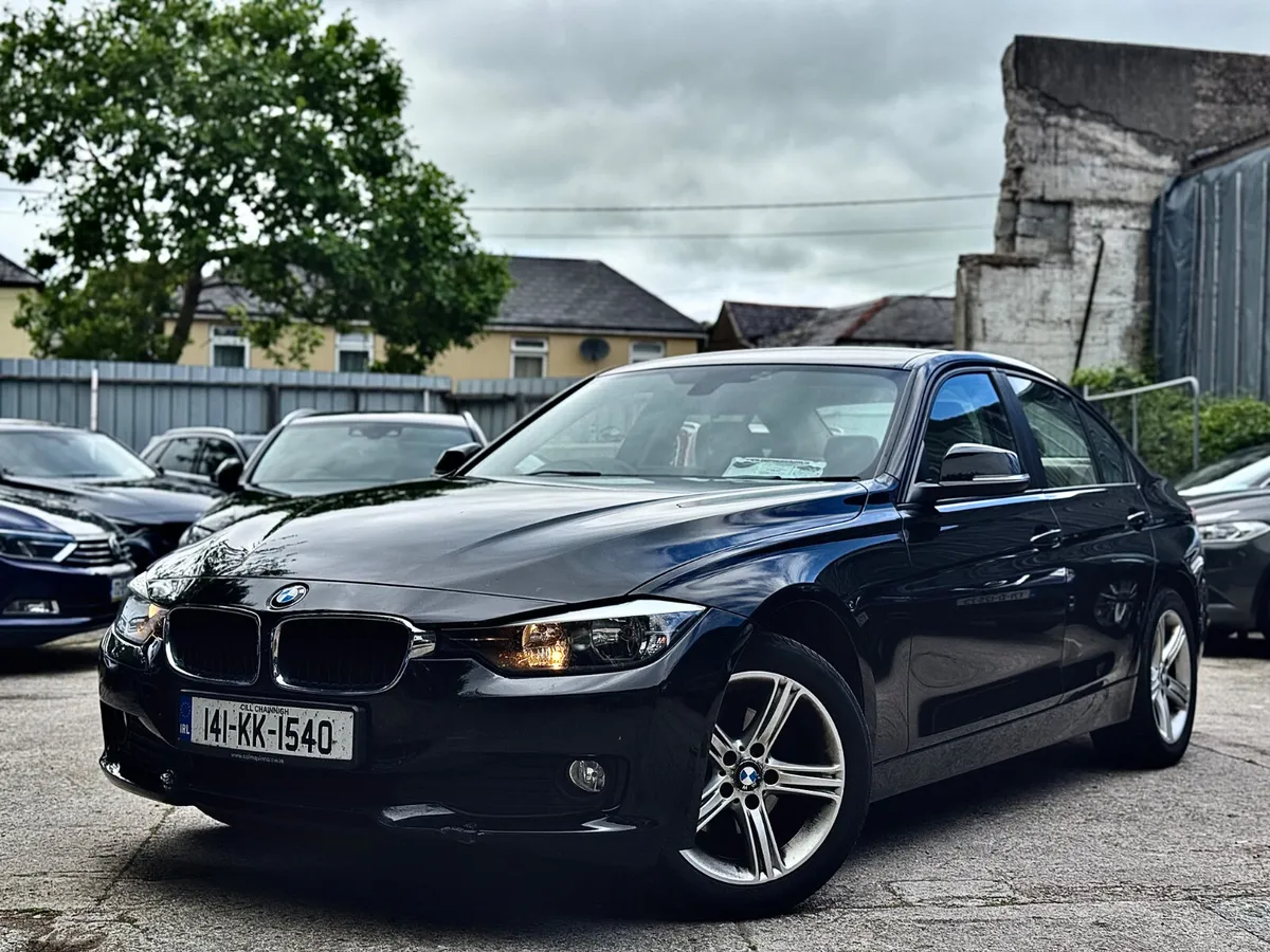 ⚫️BMW 3-Series 2014 LOW KM’S⚫️ - Image 3