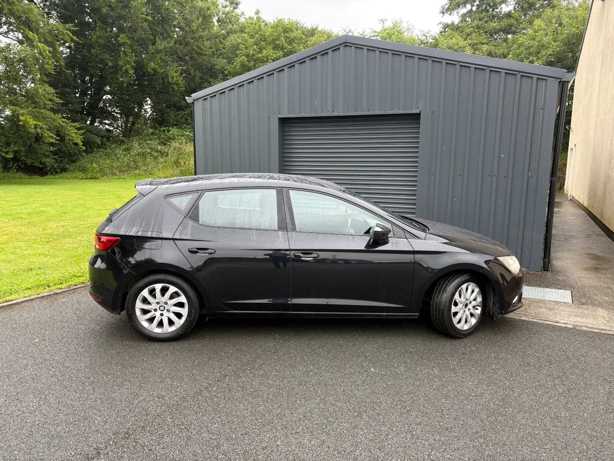 SEAT Leon 1.6 TDI SE - Image 4