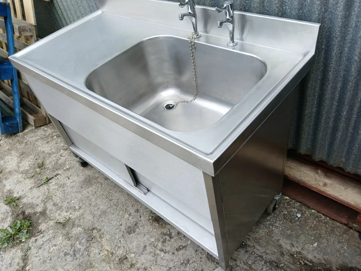 Stainless steel cabbinet sink unit delivered - Image 2