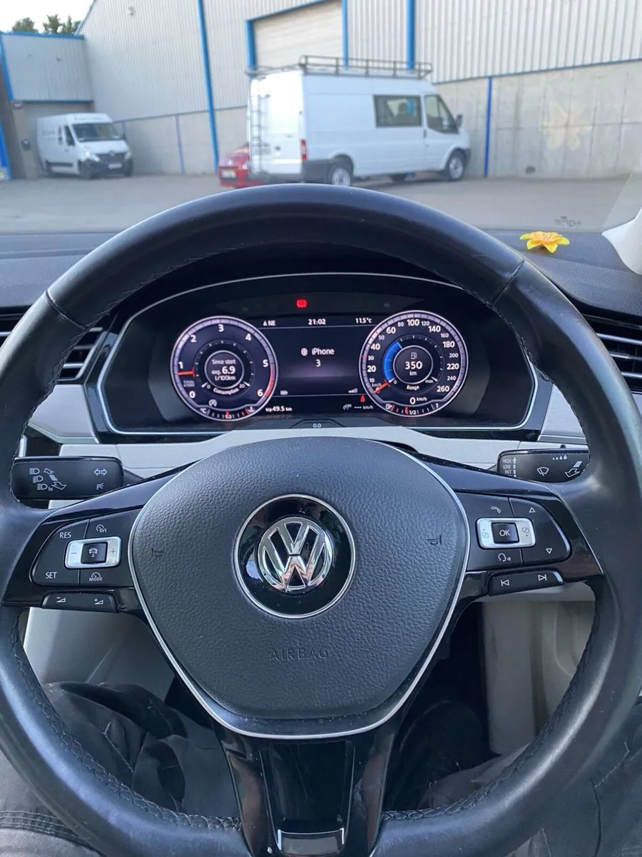 2016 Volkswagen Passat Highline 1.6 - Image 4
