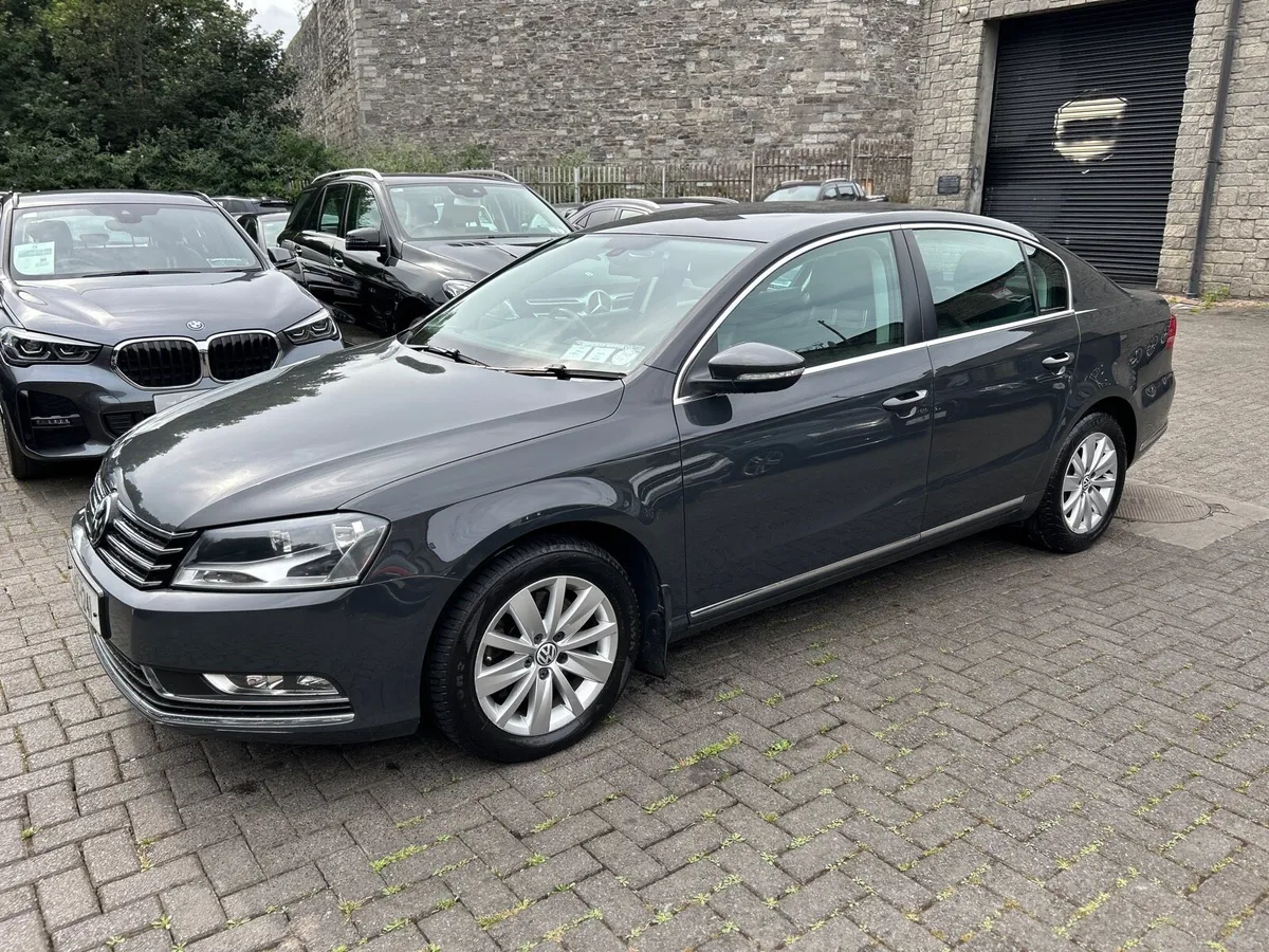 Passat - Image 1