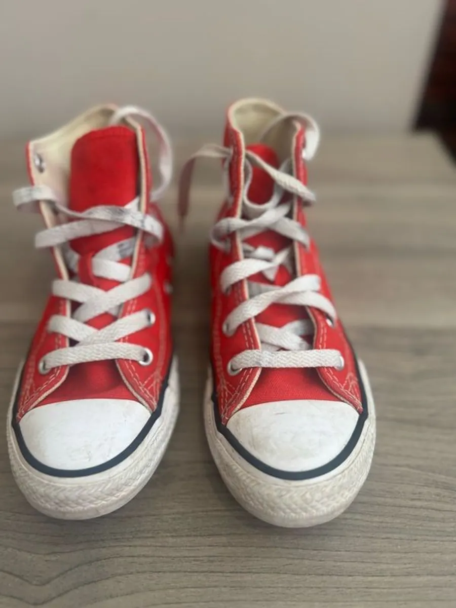 Converse size 12 junior - Image 4
