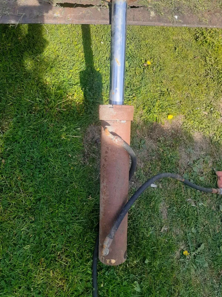 Heavy duty ram - Image 3