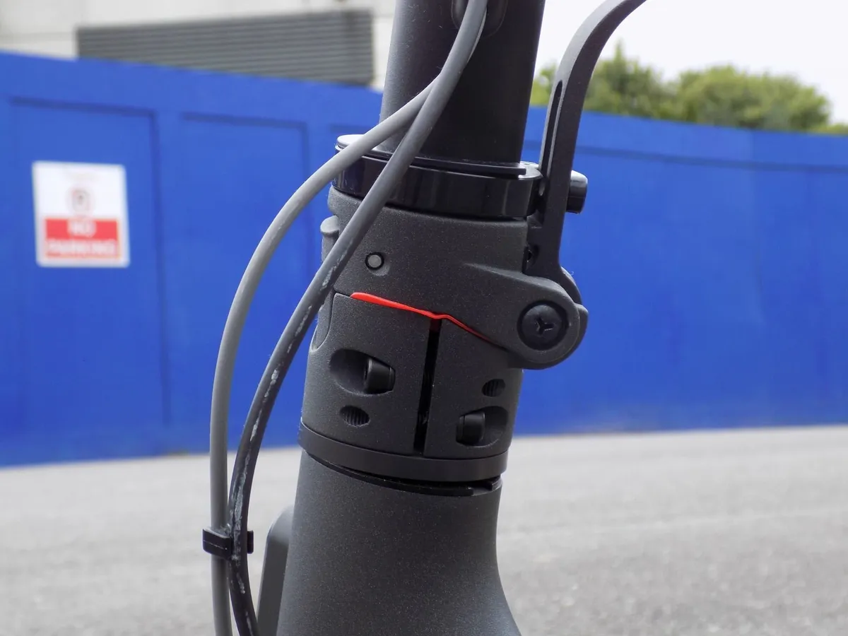 Xiaomi Mi Electric Scooter 1S - Image 3