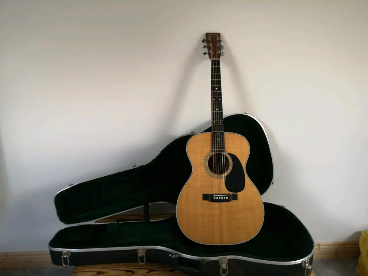Martin 000-28 - Image 2