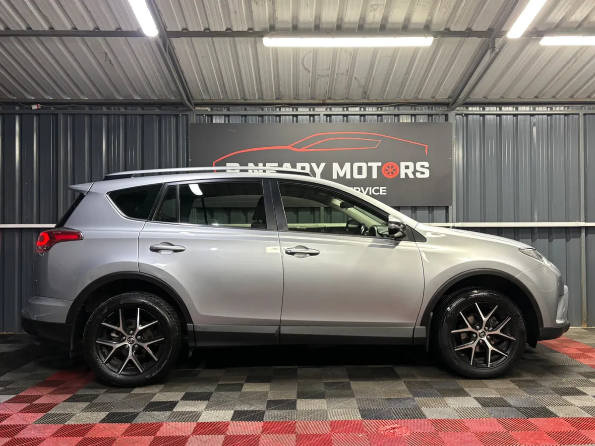 2018 182 Toyota RAV4 2.0 D4D Diesel Manual - Image 3
