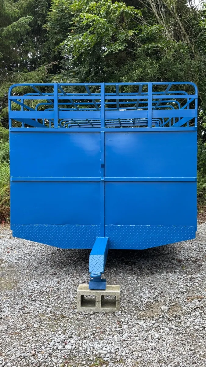Cattle trailer - Image 4