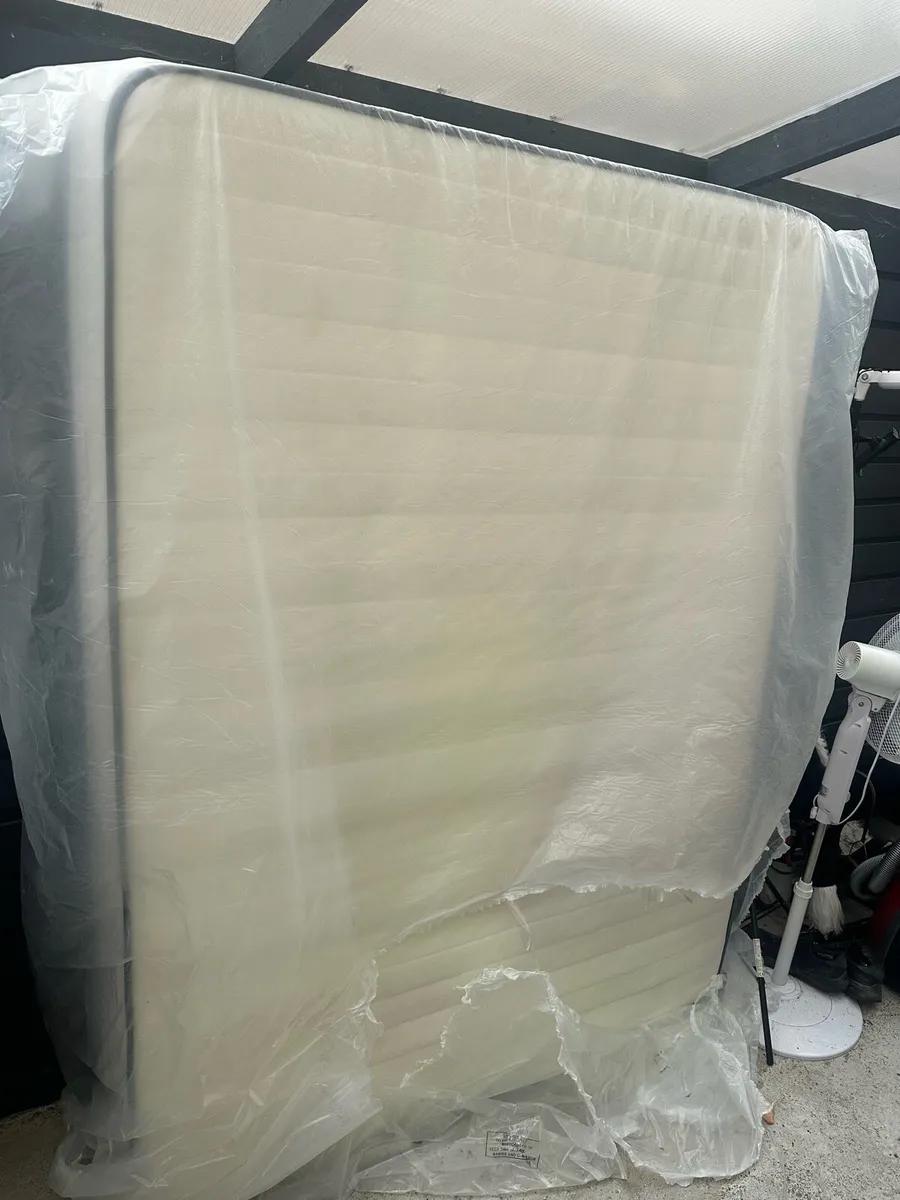 King size Mattress - Image 1