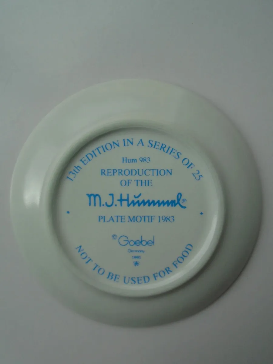Vintage Hummel mini plate,Home decor,Collectables - Image 2
