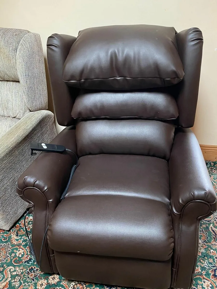 Leather Recliner Chair Reduced! - Image 1