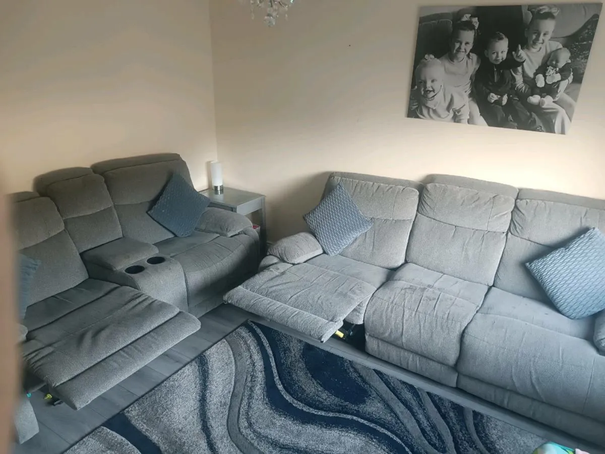 Grey recliner sofas - Image 1