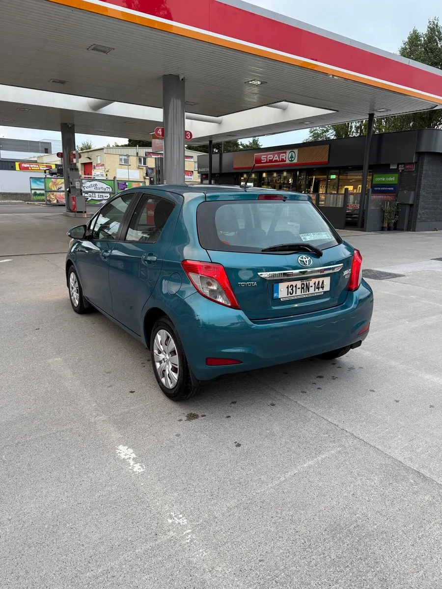 Toyota Yaris - Image 3