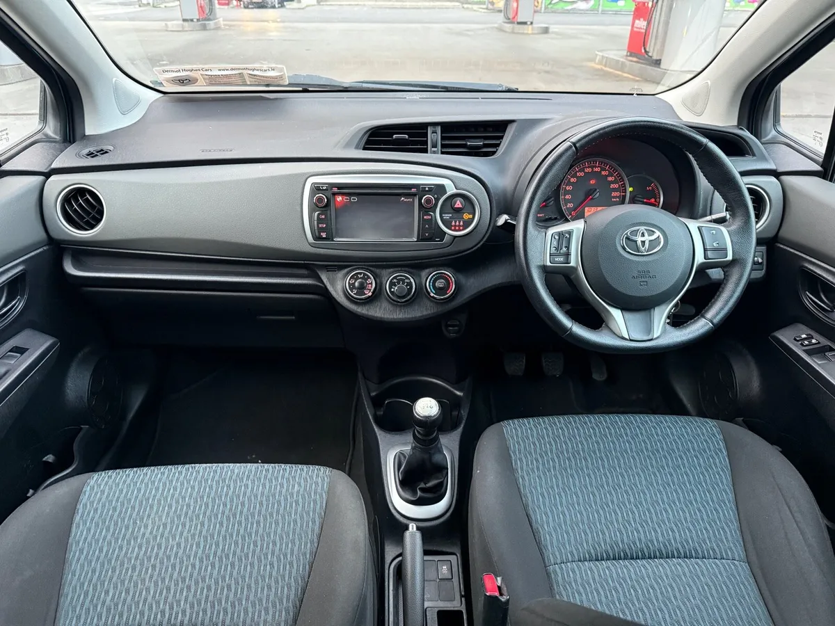 Toyota Yaris - Image 4