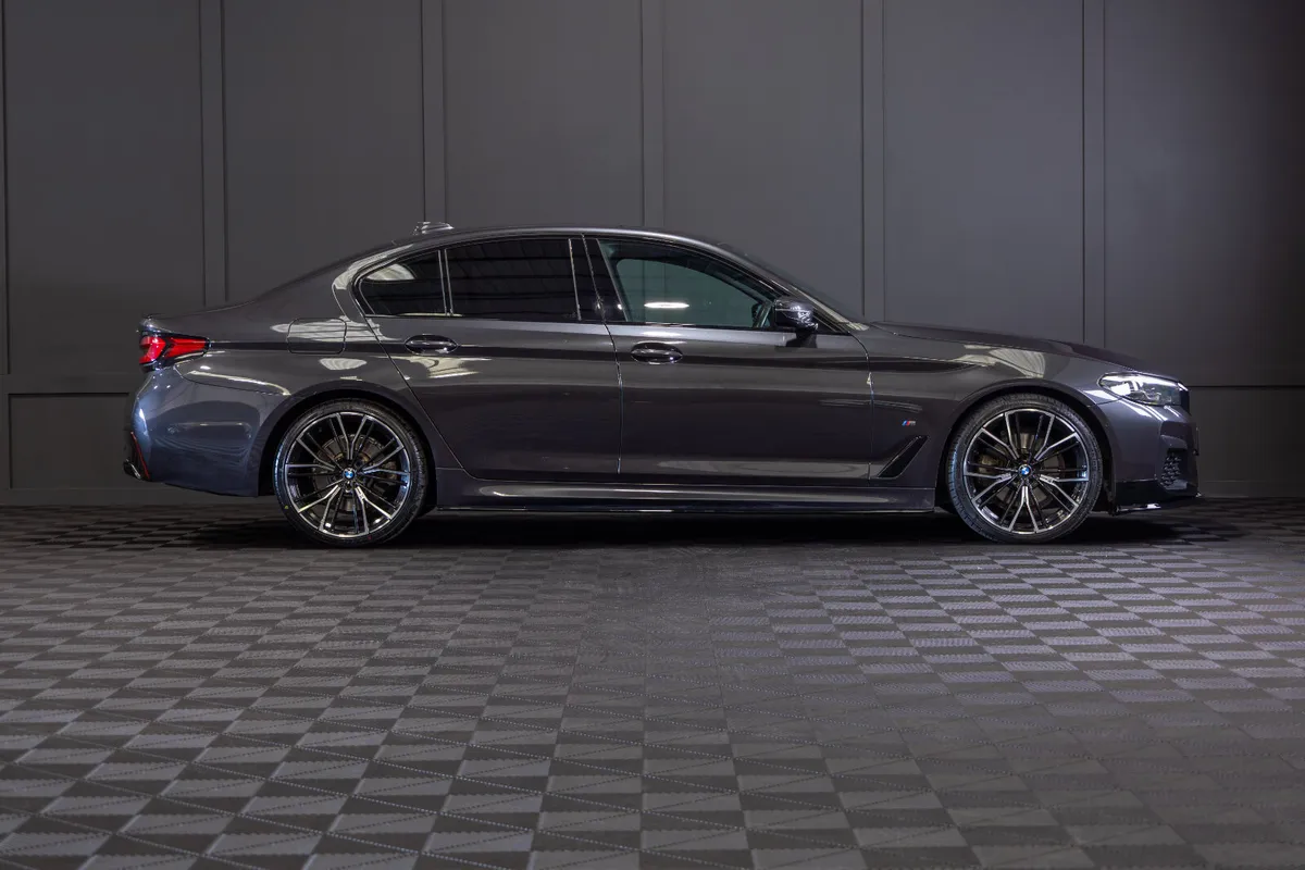 2022 BMW 5-Series 520d M-Sport - Image 2