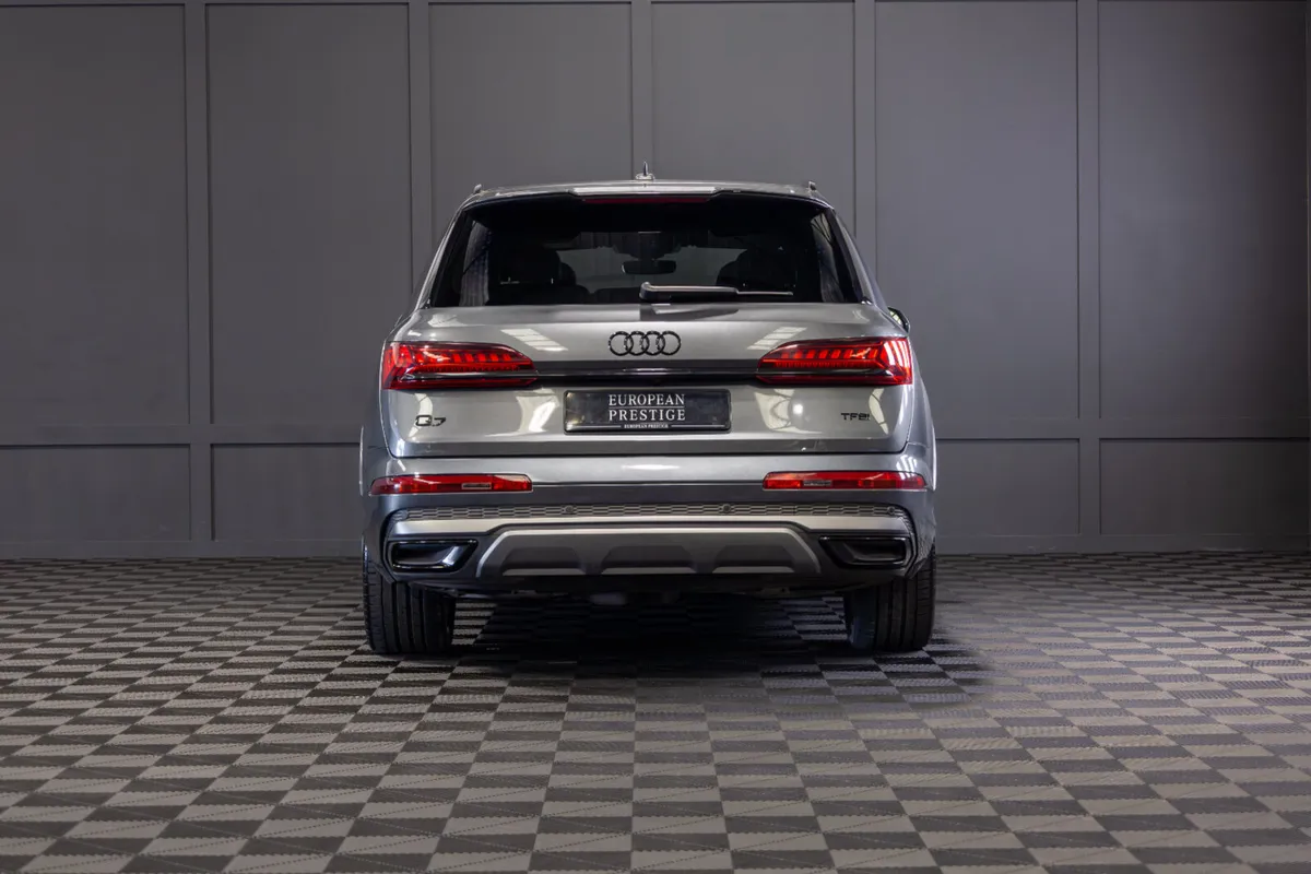 202 Audi Q7 3.0 55 TFSI S-Line E-Quattro - Image 4