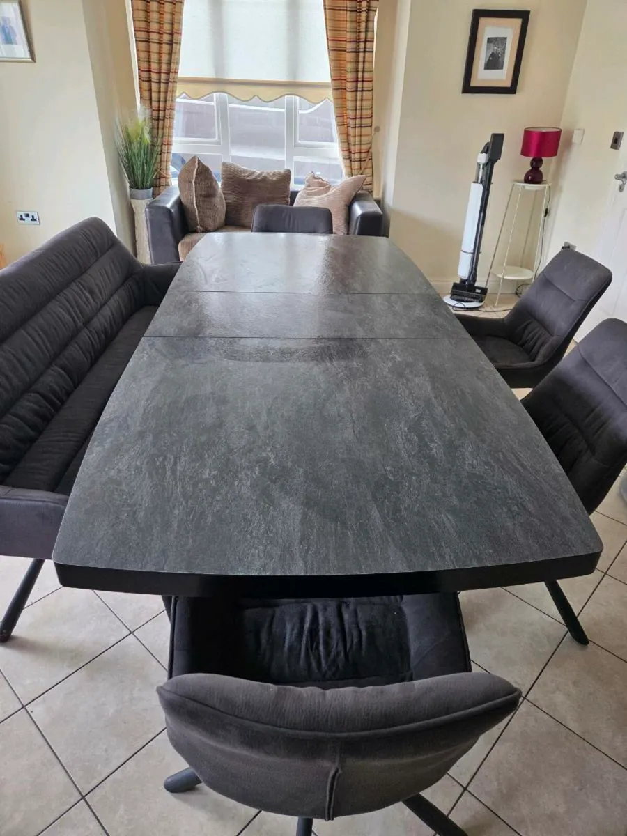 Extendable table - Image 3
