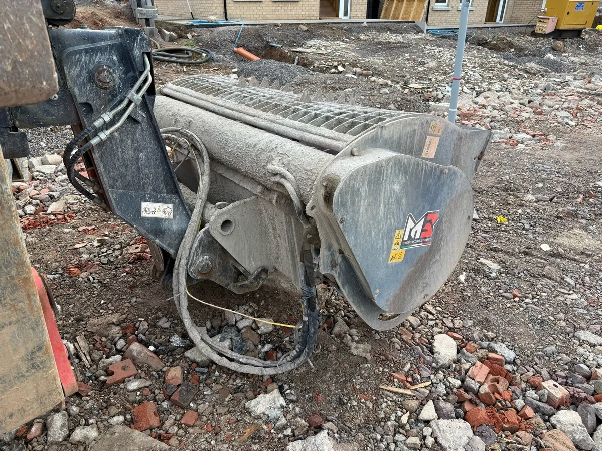 Forklift Concrete bucket - Image 1