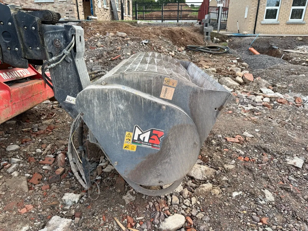 Forklift Concrete bucket - Image 2